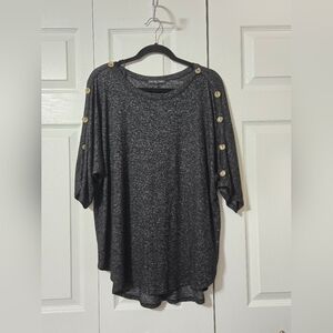 Black & Gray Knit Top Button Detail On Shoulder, Size 2X, Excellent Condition